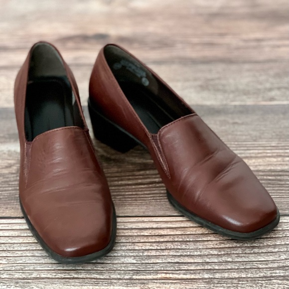 Easy Spirit Prelude Brown Loafers Size 7 - Picture 3 of 11